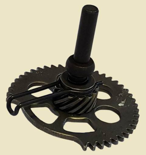 Храповик+пружина (шестерня привода кикстартера) 4Т 157QMJ, 152QMI 