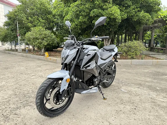 Мотоцикл TMBK Iconic 400cc 